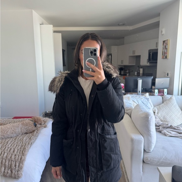 BCBGMaxAzria Black Puffer Coat with Fur Trim - Picture 1 of 4